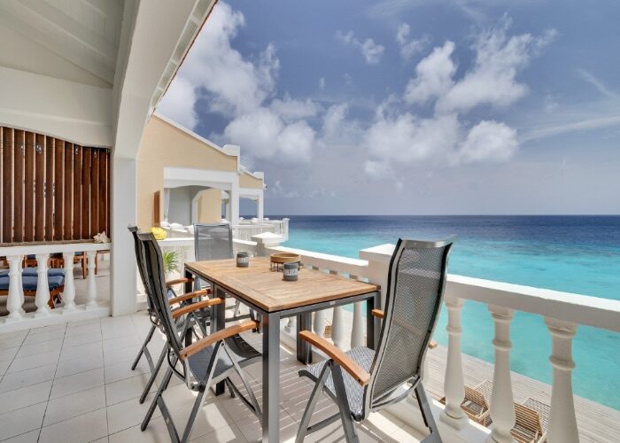 bonaire oceanfront condo